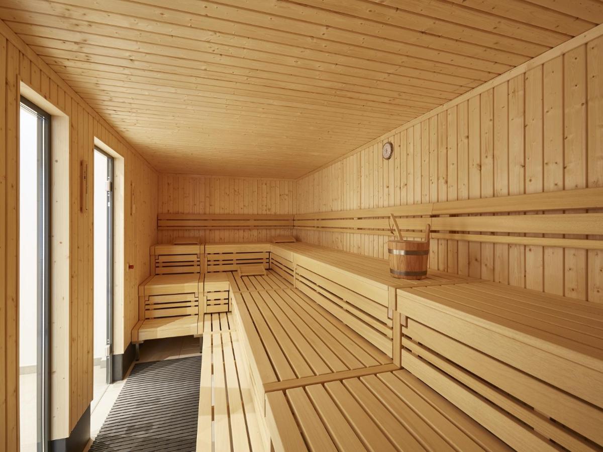 Reetland Am Meer - Premium Reetdachvilla Mit 3 Schlafzimmern, Sauna Und Kamin E05 Dranske Exterior photo